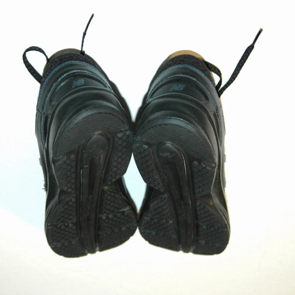New Balance Women's Sneakers 6.5 D Black Casual Shoes
